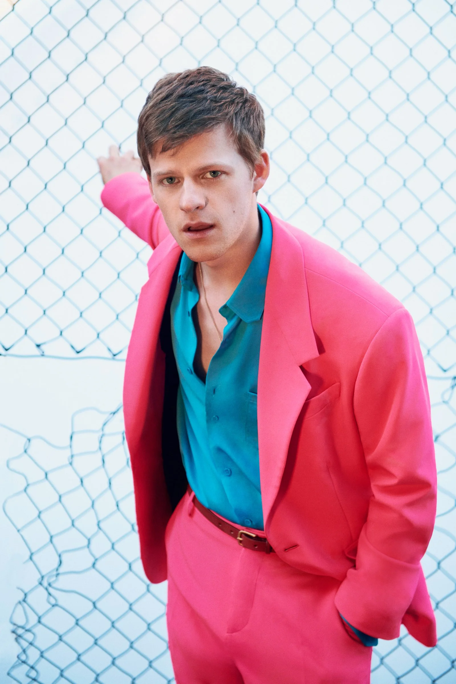 lucas-hedges-gq-march-2019-01.jpg