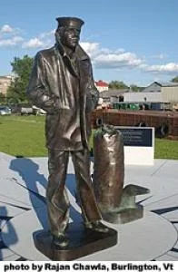 lone-sailor-burlington_0.jpg