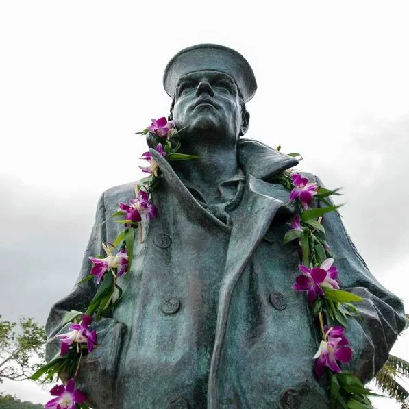 Lone Sailor Statue Program — United States Navy Memorial