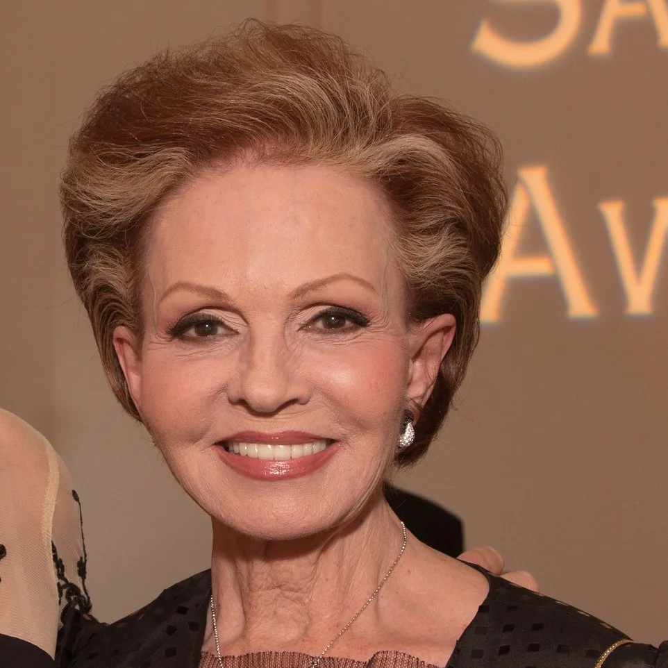 Navy Memorial Mourns the Passing of Tova Borgnine