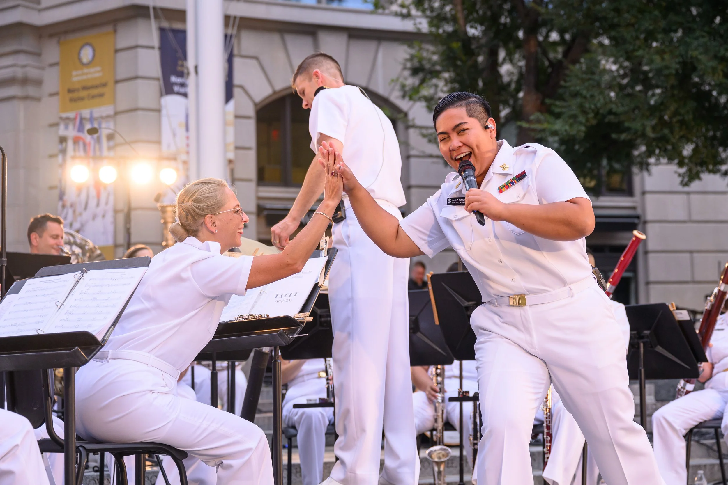 Concert on the Avenue - Full Navy Band 