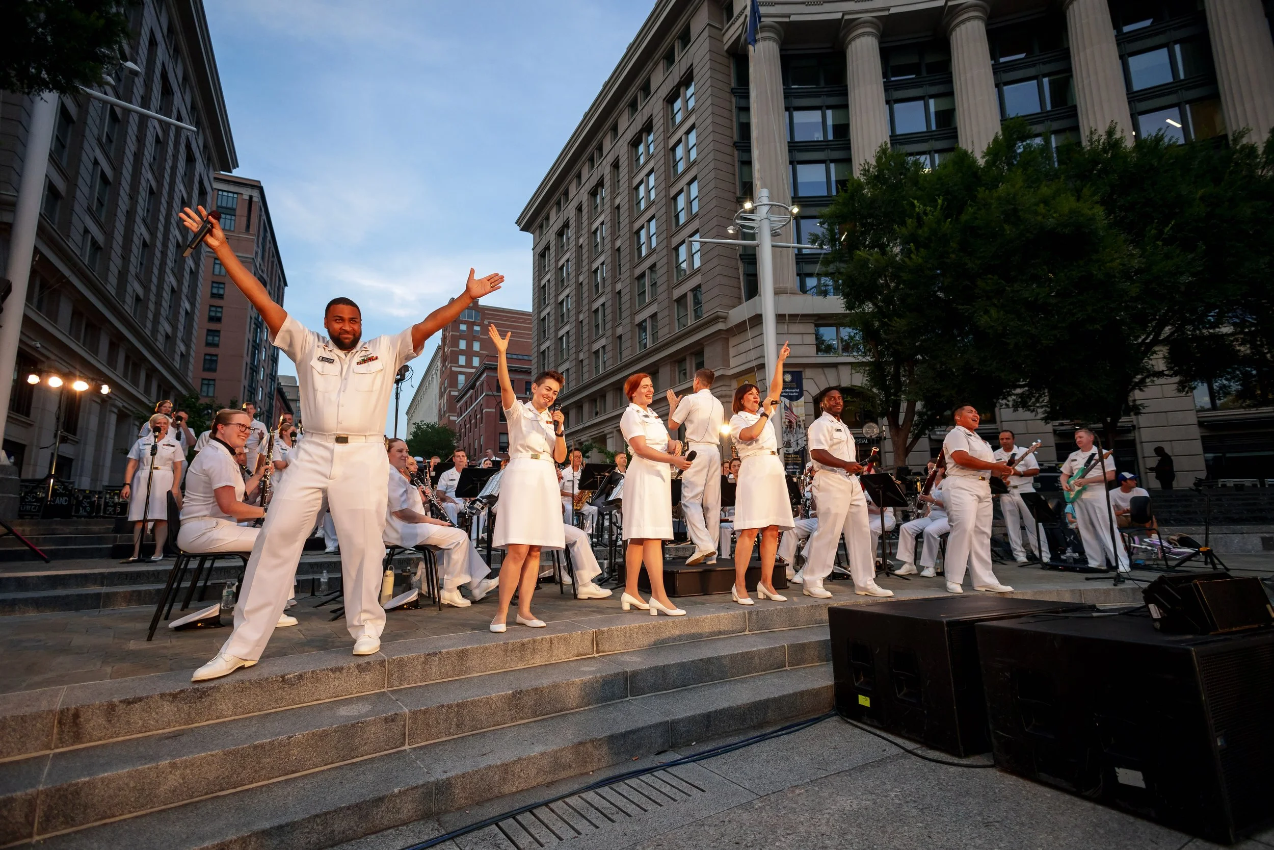 Concert on the Avenue - Full Navy Band 