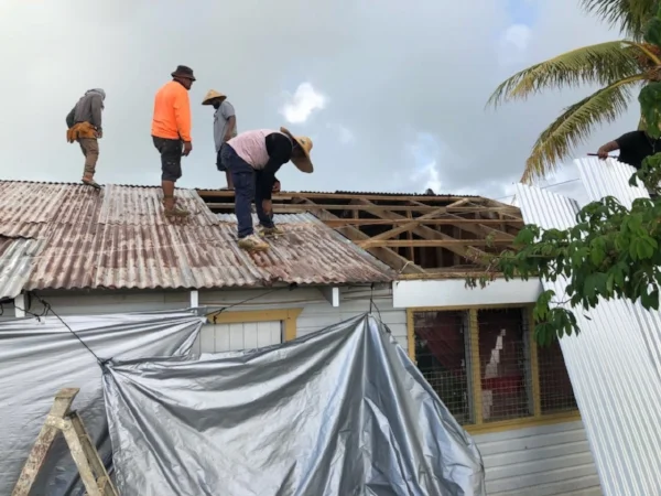 A helping hand can make a difference - Tonga
