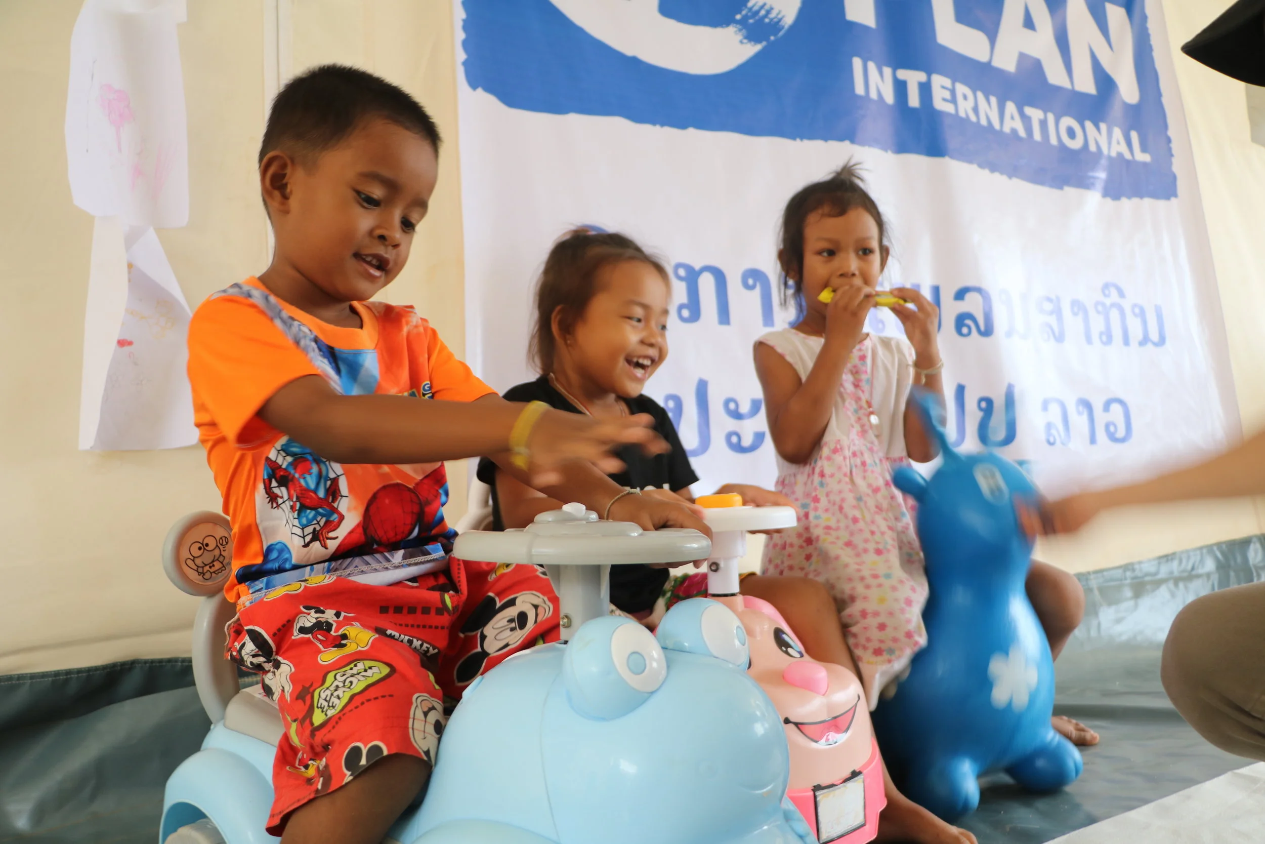 Dam collapse and flash flooding - Laos