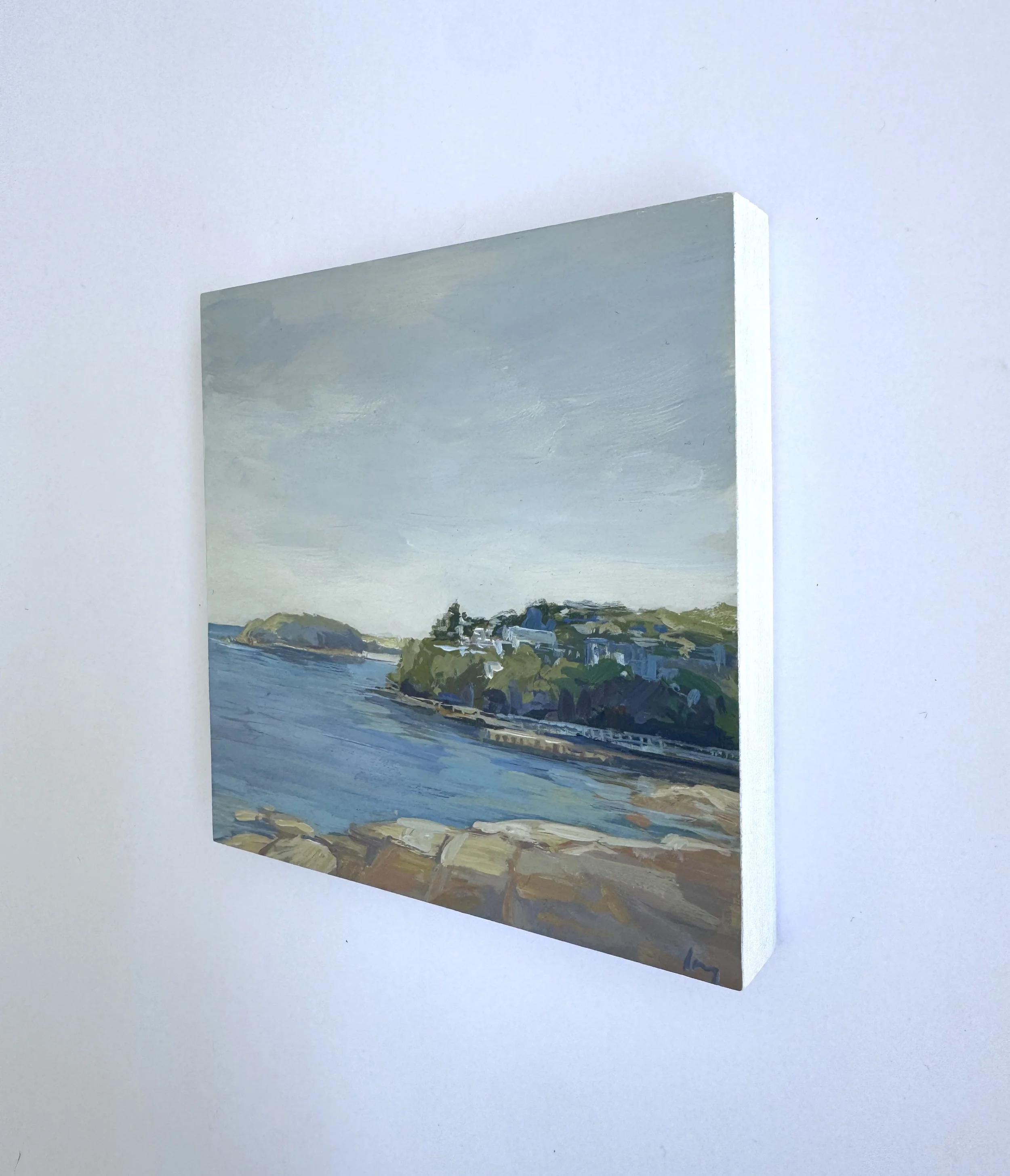 Shelly walk side.jpg