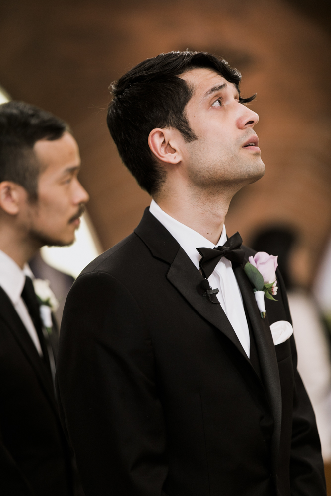 groom waiting for the bride