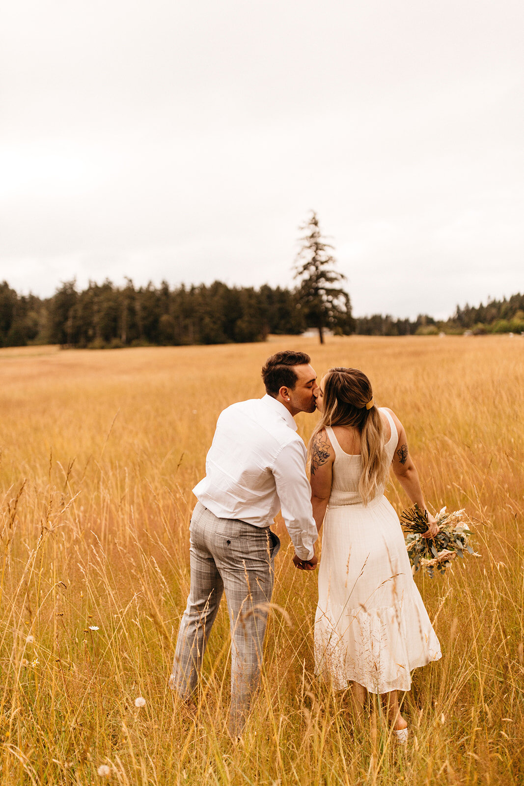 vancouver wedding in bc.jpg