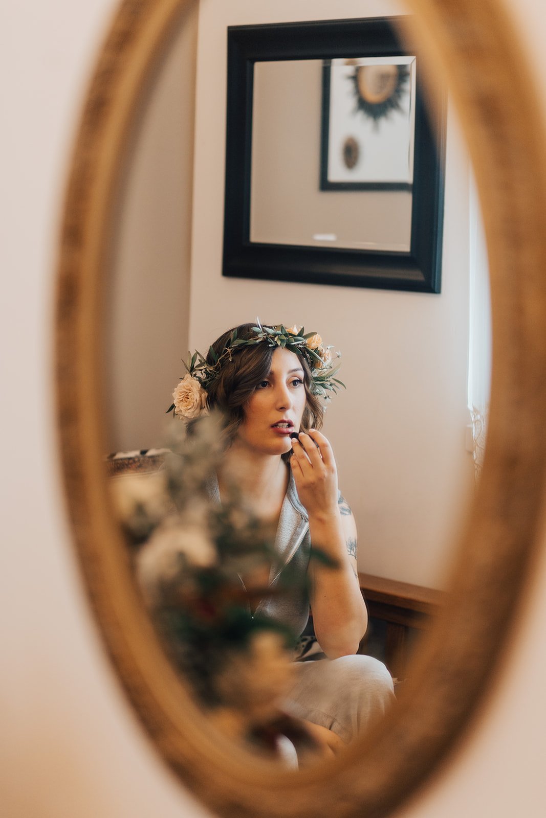 bride prep photography.jpg