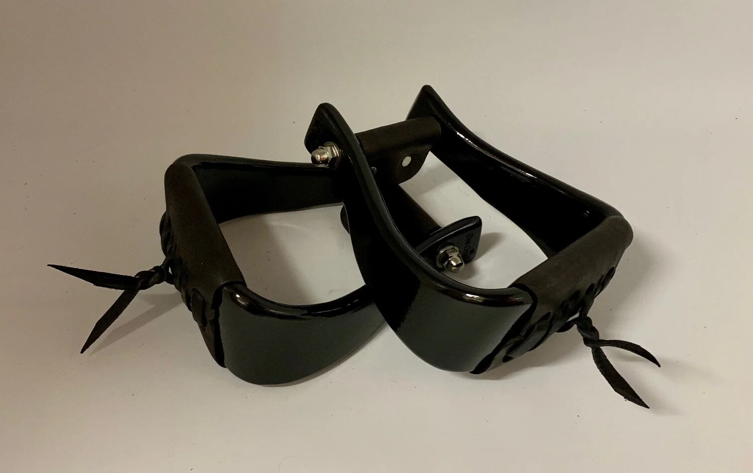 42D6DC63-486D-45D4-B0CC-EA42A8D5E6F5