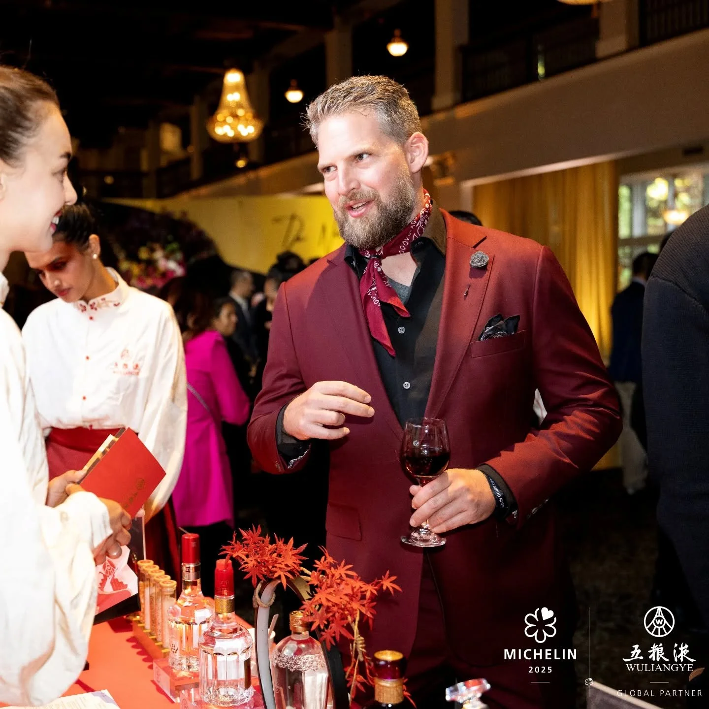 "So, do you have a favourite filamentous fungi? Or..."

Thanks to @wuliangye.baijiu and @sinocansupply for inviting me to this year's @michelinguide announcement in Toronto.

@wuliangye.global