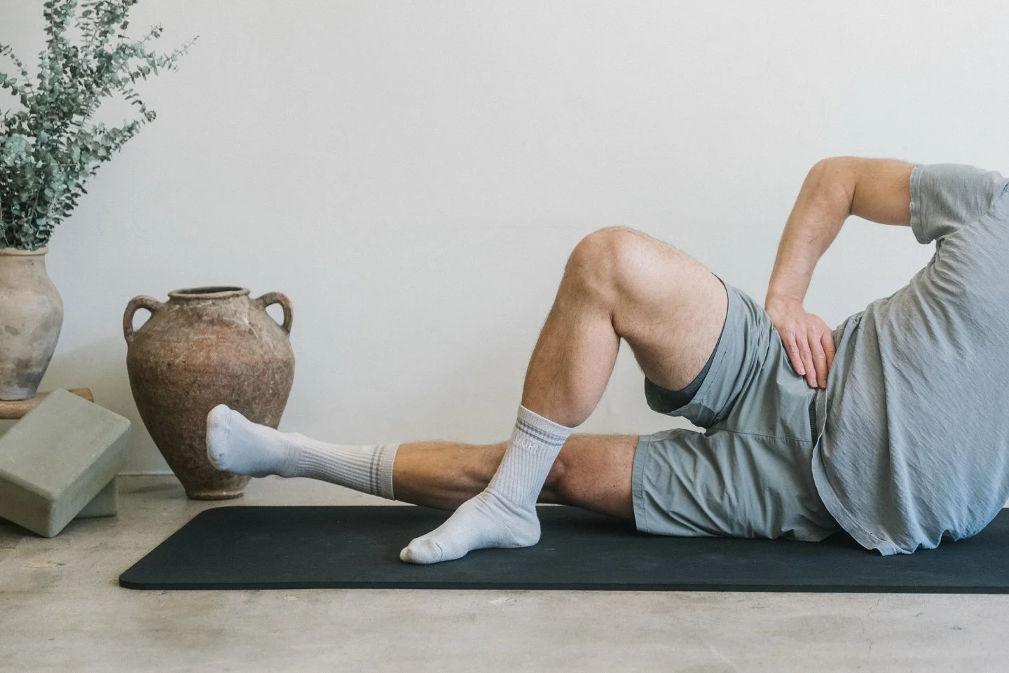 Mindful Mat 〰️

Pilates is a practice of connection &mdash; to the body, the mind, the breath. Mindful Mat is a mat practice rooted in pilates and influenced by a range of other modalities. Expect a thoughtful sequence of exercises that will challeng