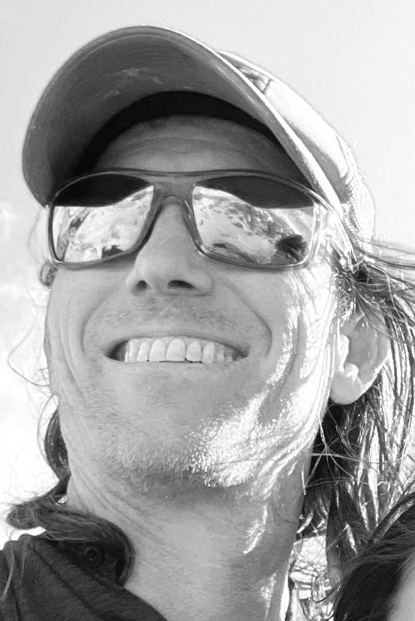 Johnson &amp; Friends live at the Cottonwood