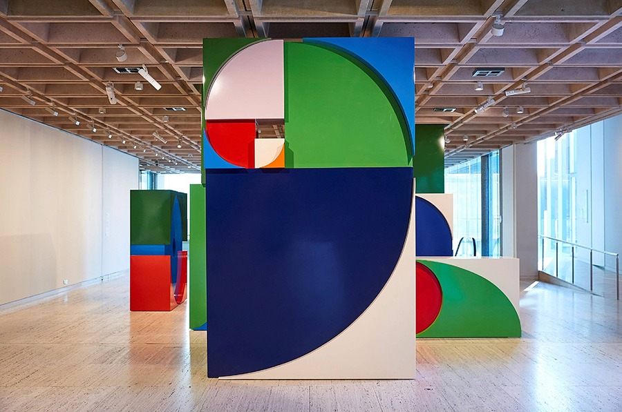 Emily Floyd,&nbsp;Kesh alphabet, 2017, aluminium, two part epoxy paint, steel fixtures, screen prints on paper (not shown), dimensions variable (Collection of the Art Gallery of NSW)