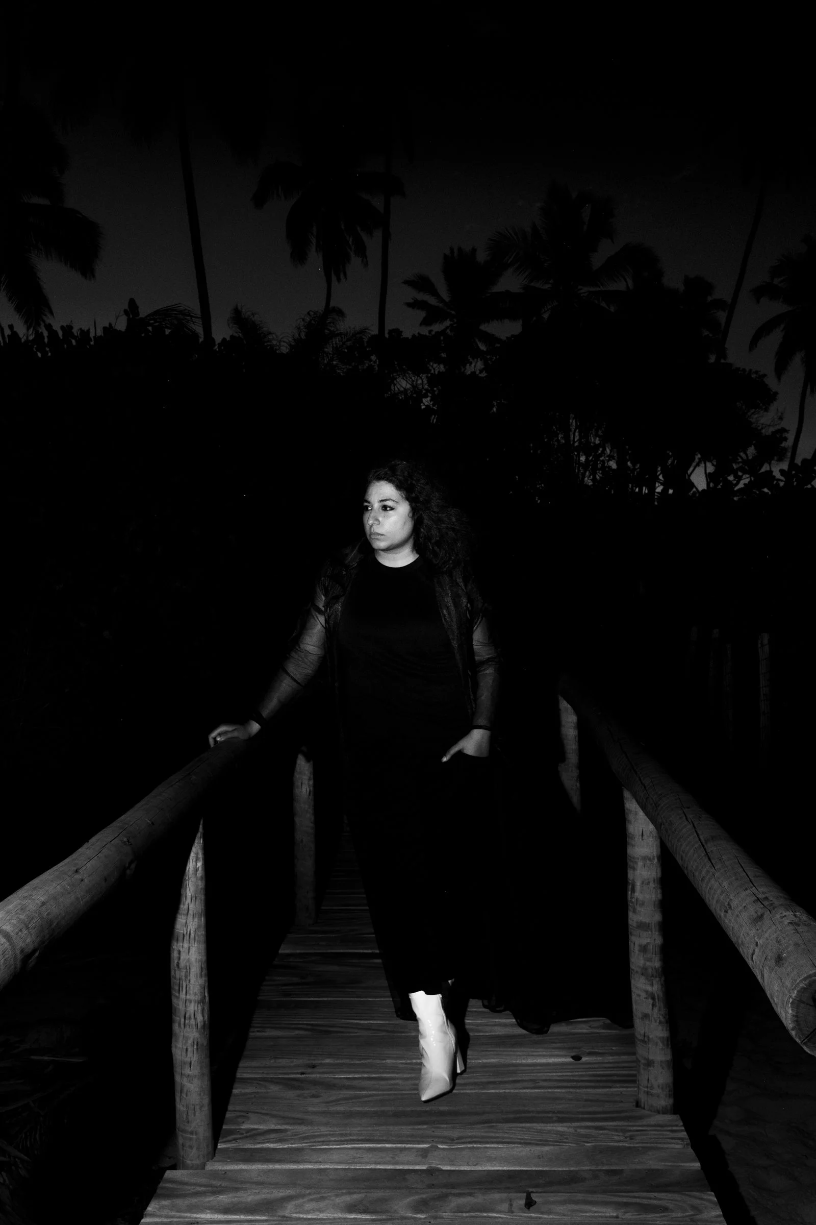 Arooj Aftab for website-15.jpg