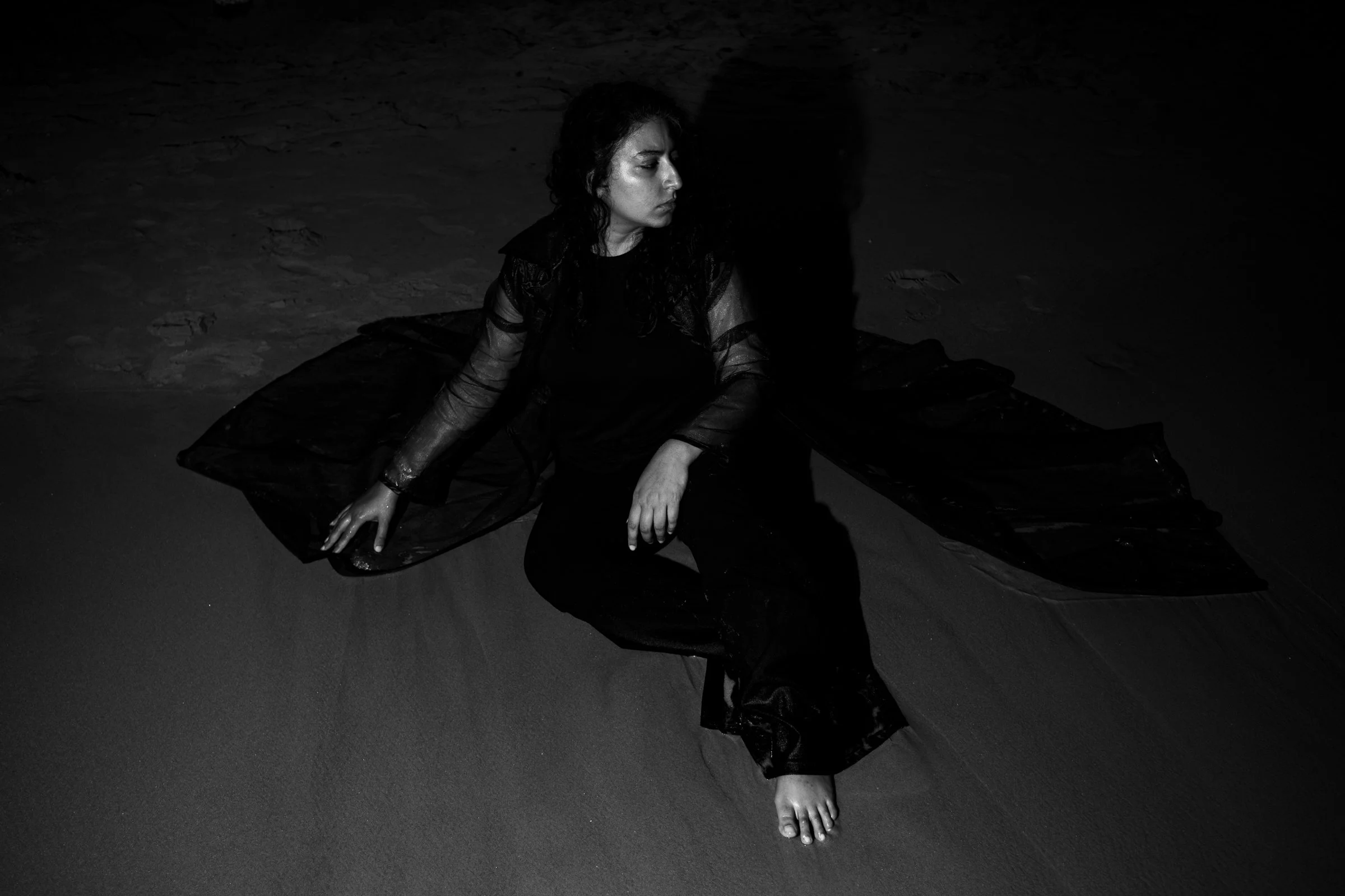 Arooj Aftab for website-8.jpg