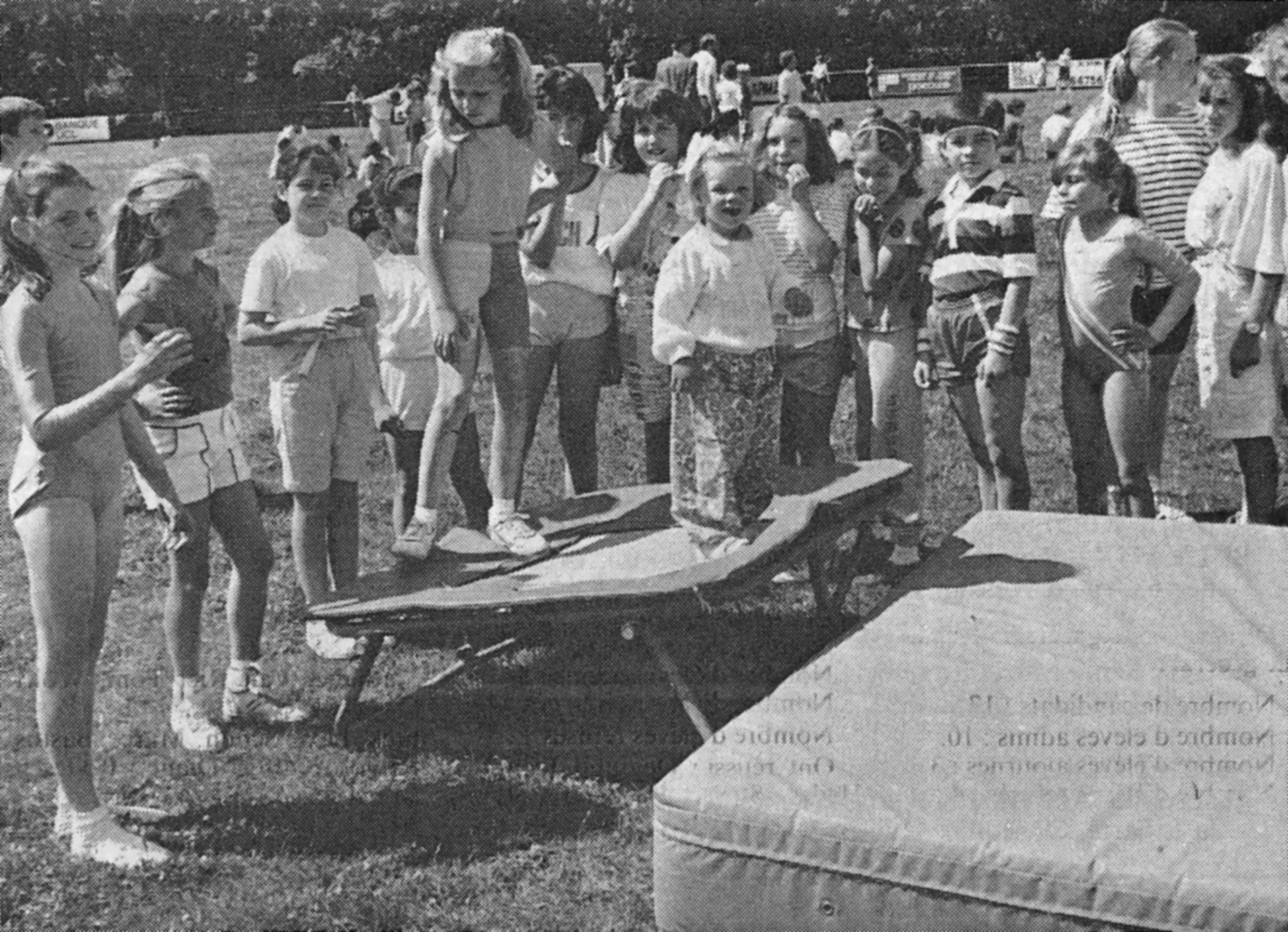 Die Rümelinger Schulkinder waren auch an den Hundertjahrfeiern der l’ETOILE beteiligt