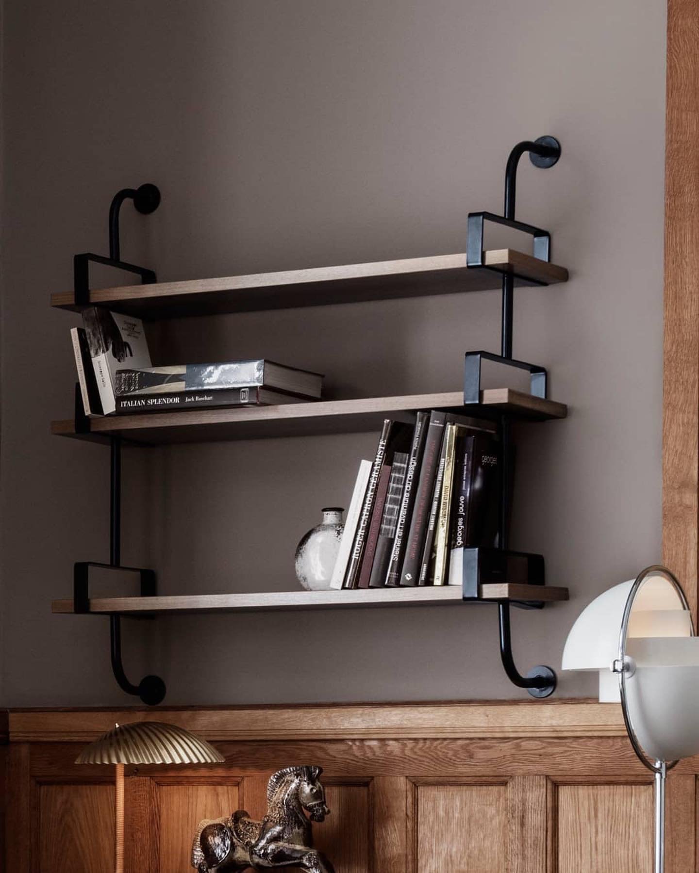 #repost #gubi #interiordesign #interior #design #shelf #style #living #interiors 📸: @gubiofficial