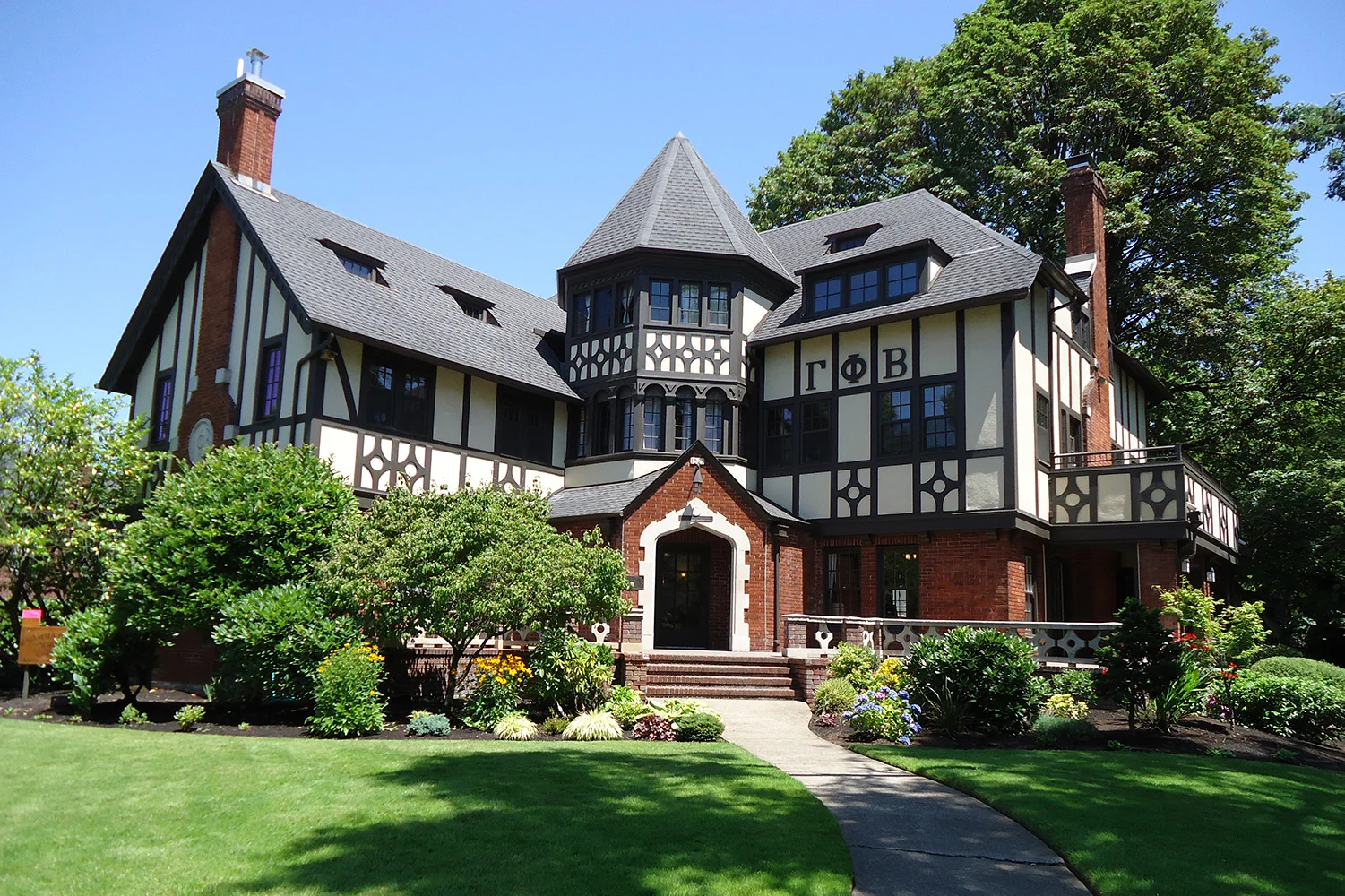 Replacements — Evergreen Roofing