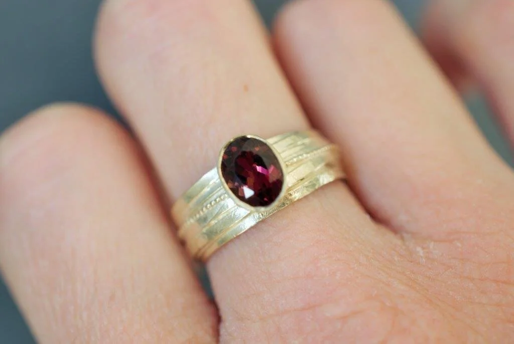 FE45C7E5-2034-436A-AD25-E412698B1231