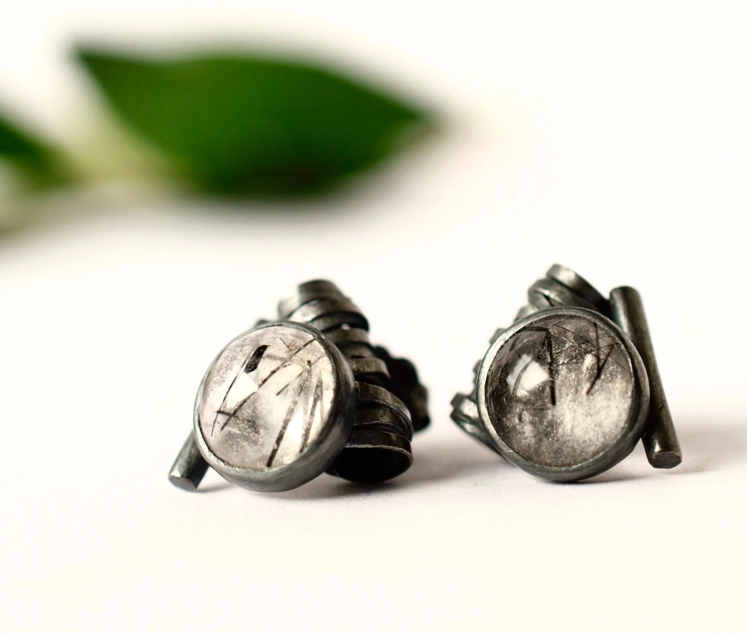 8B48F8B4-6966-44BA-BD9D-BE636F5BFD39