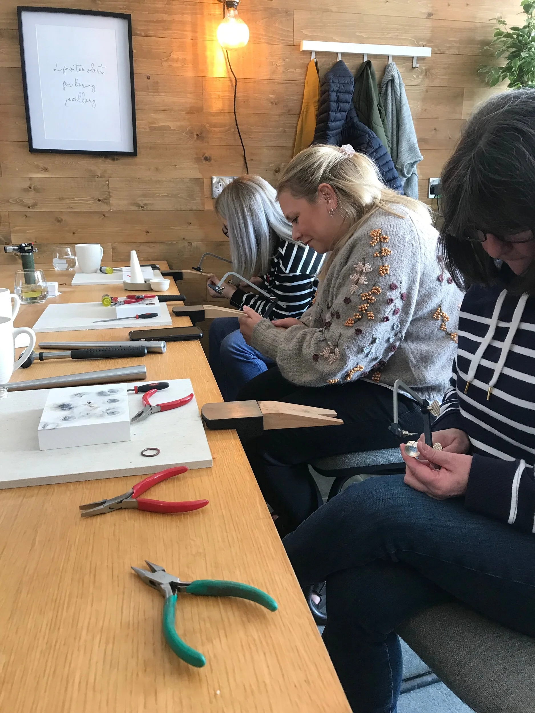 E70C03CE-D0C7-4C54-A282-FFB770C362DB