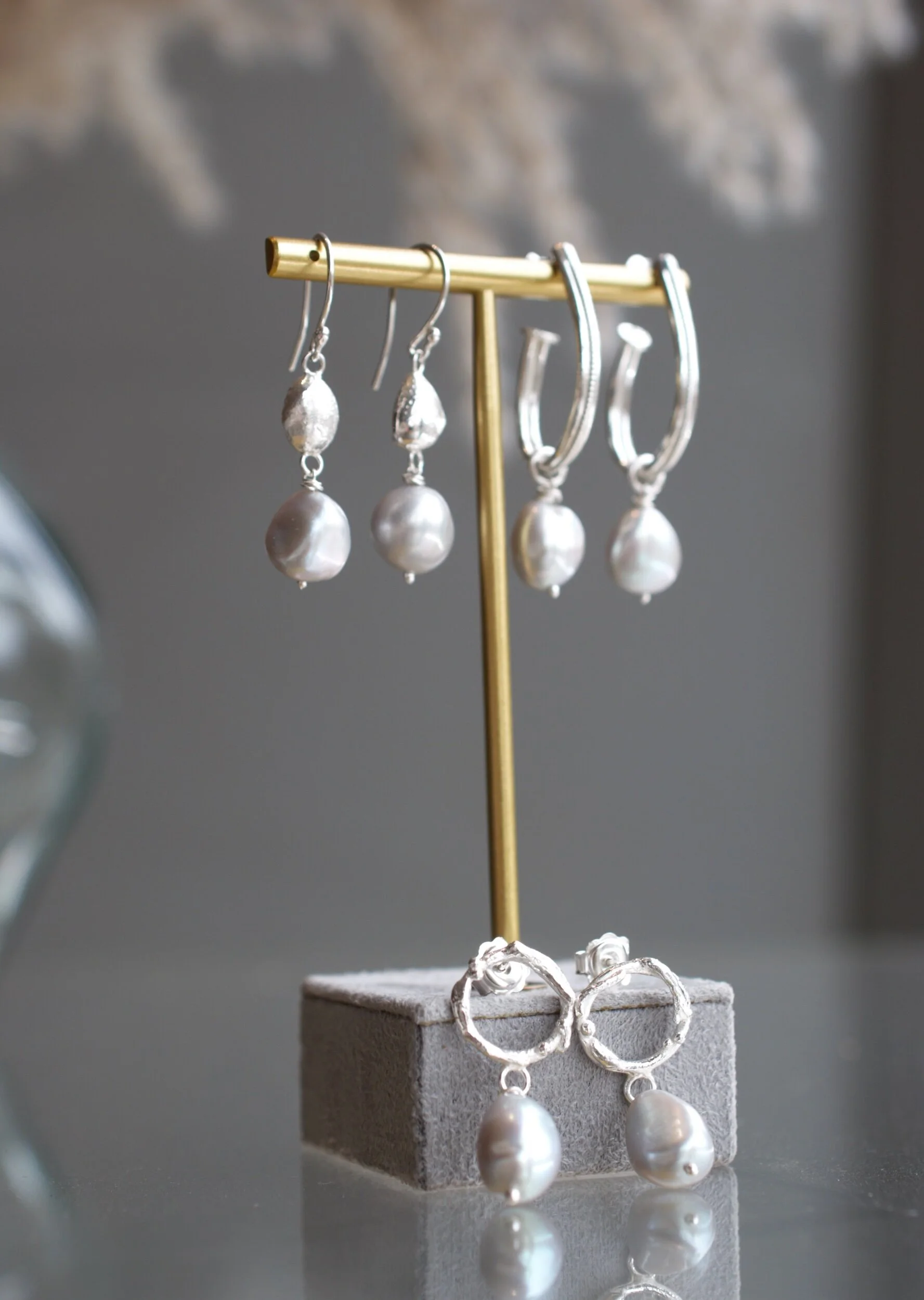 5EC00756-FC29-4201-B6BE-1C3221F334AA