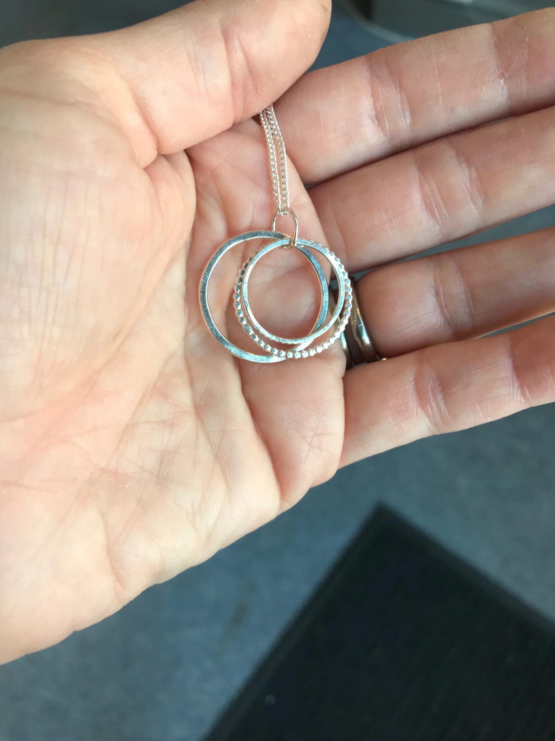 57717708-A503-430F-BC1D-D77ED2A276B5