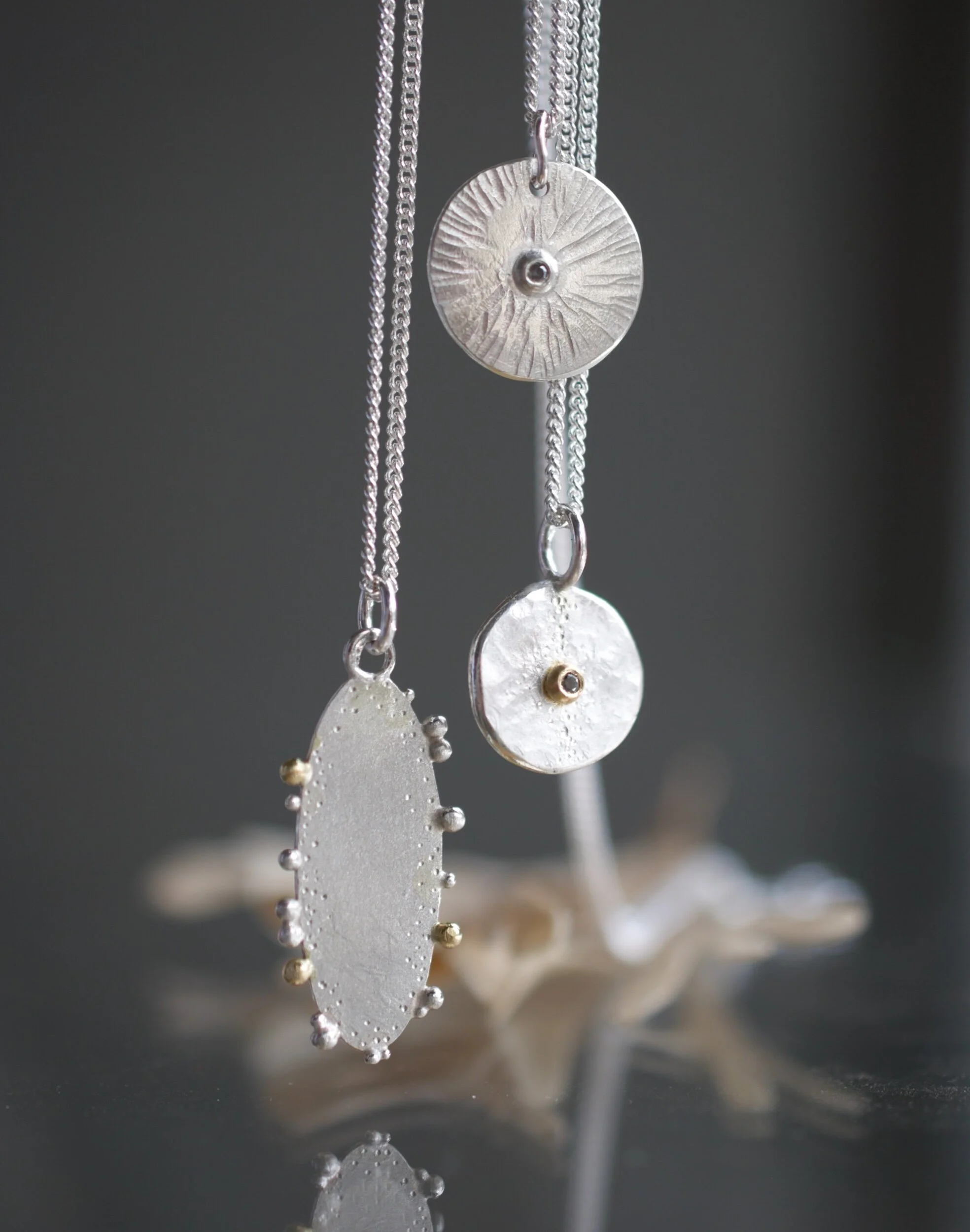 53D38350-DCAA-441F-9F41-1774C4FE8924