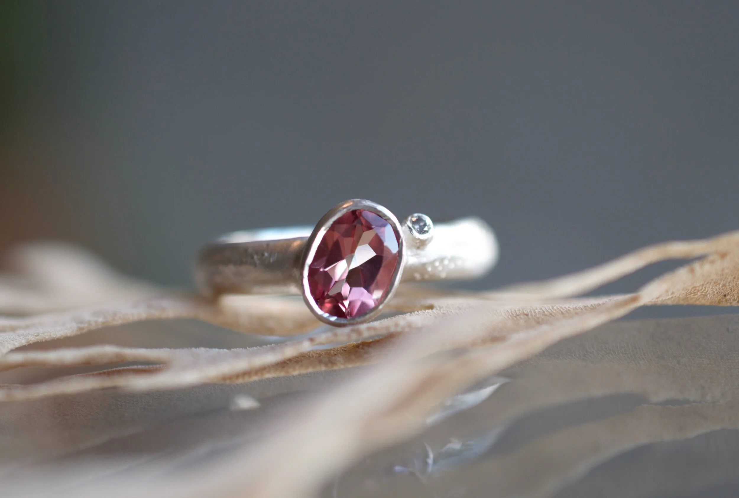 DCD06D64-8A63-46C4-A4E6-B2CE408AA315