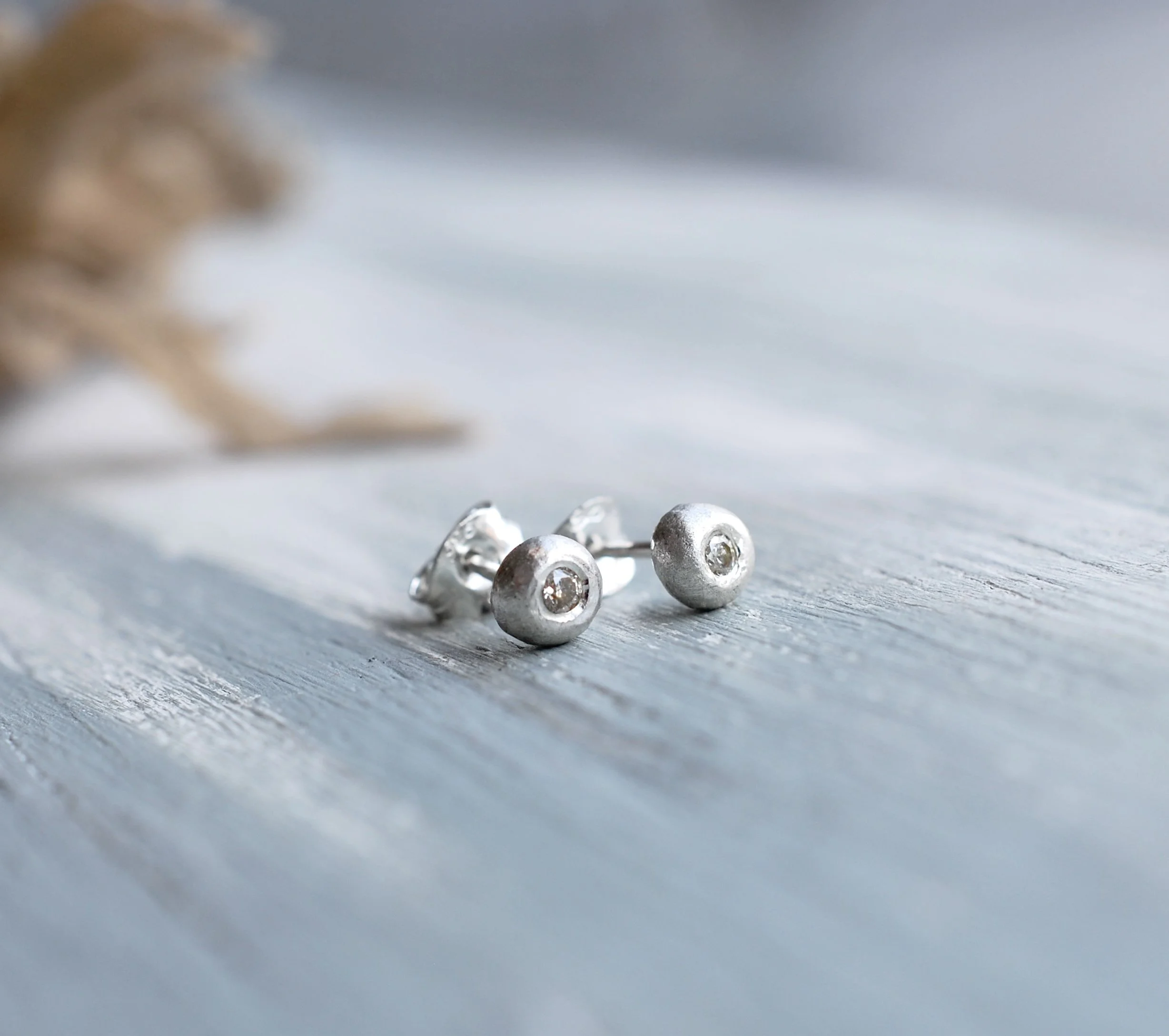 44CC1C43-A877-426E-AC62-41FD274A139E