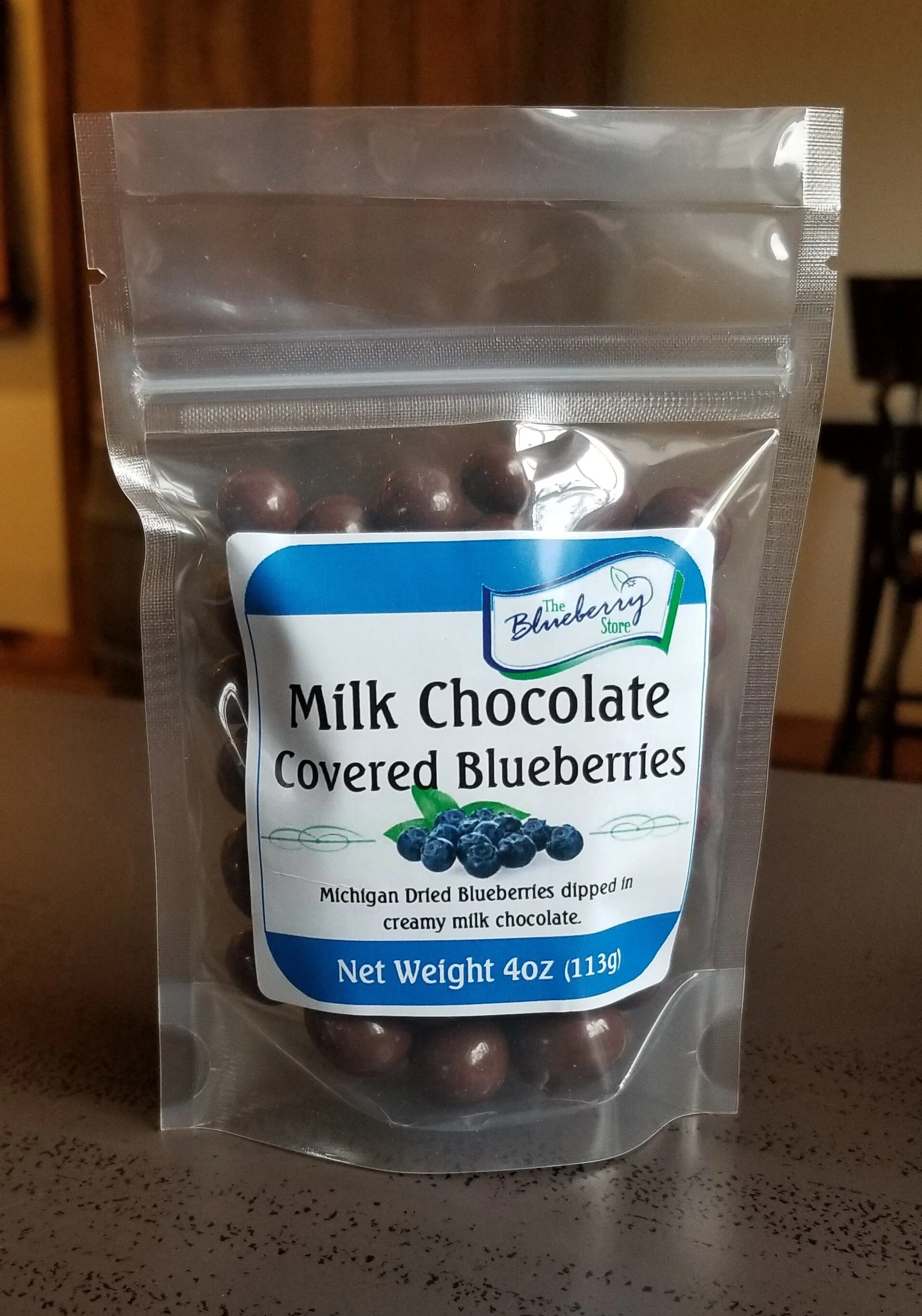 Blueberry Store - Choc Blueberries, Milk 4oz.jpg
