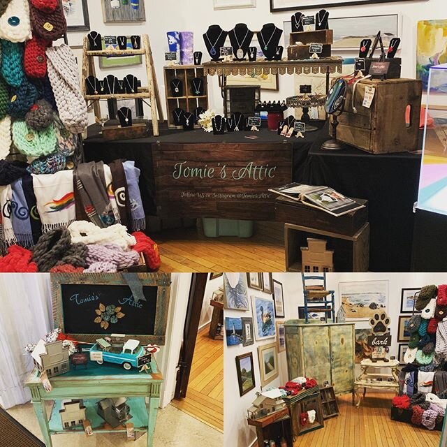 The @isliparts holiday market is going on right now, come down and say hello:)!! #tomiesattic #boutique #handmade #furniture #vintage #antique #longisland #newyork #jewelry #oneofakind #isliparts #art