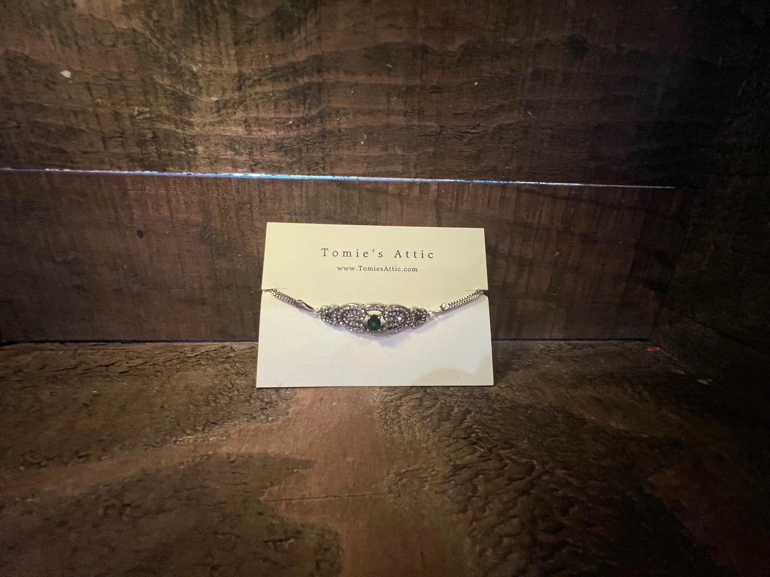 996F26F2-536F-40E7-85FD-5979D4F221EE