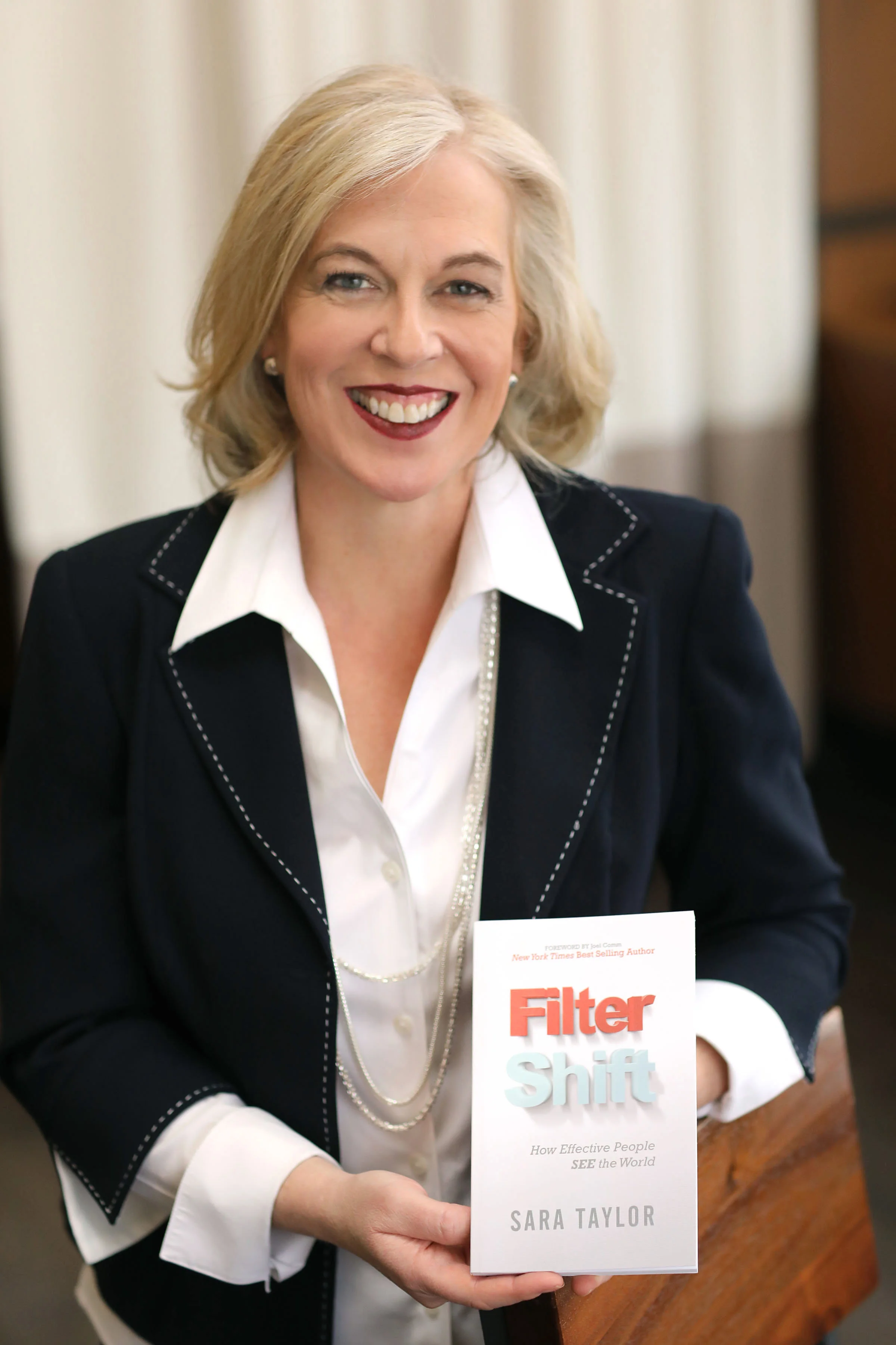 Diversity & Inclusion Author, Filter Shift — Sara Taylor(00)