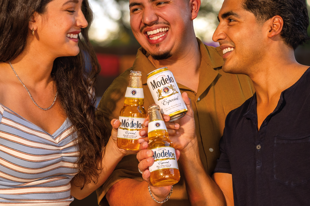 Modelo Hispanic Heritage