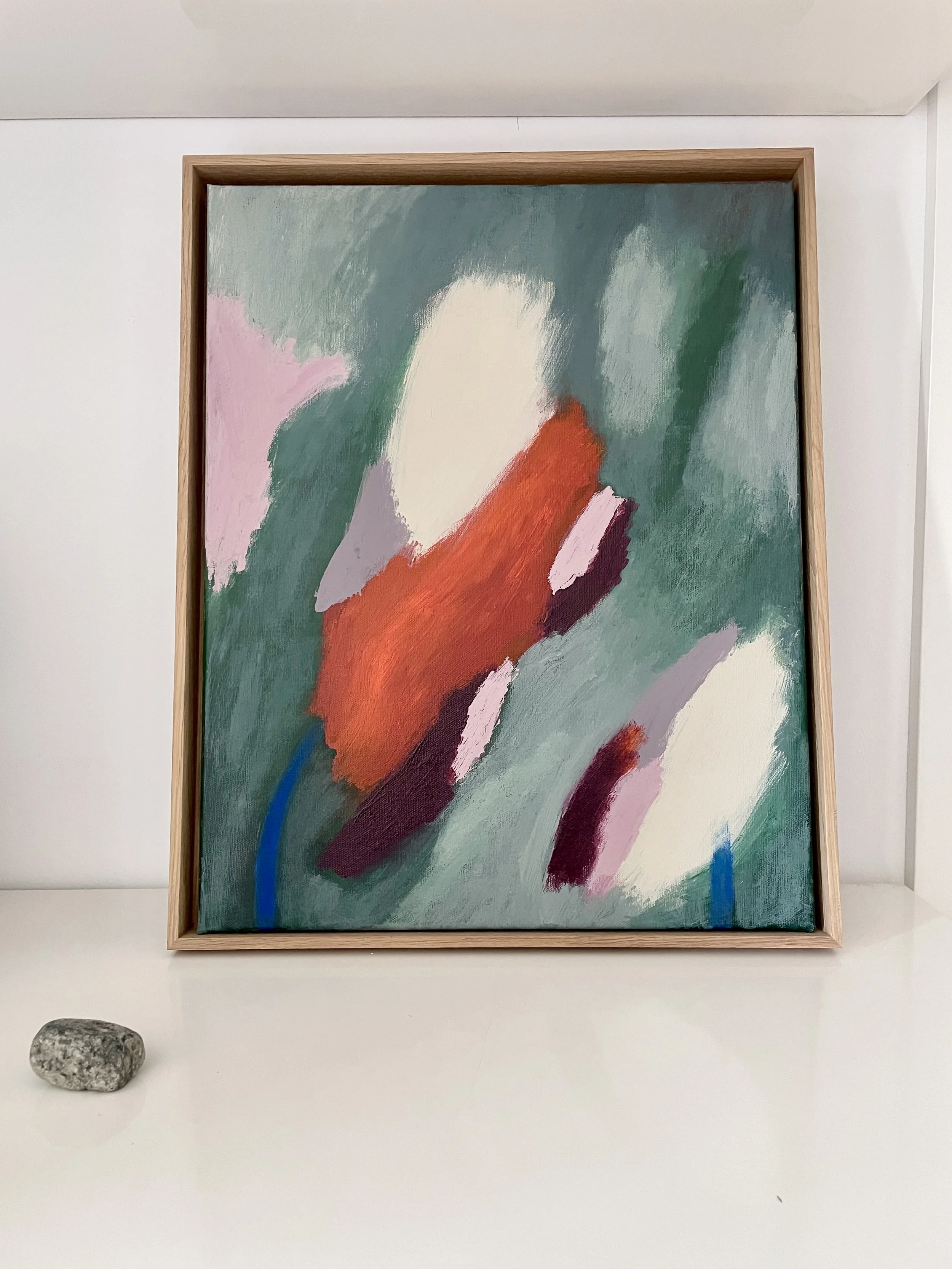 woman abstract art to buy elevate your living room Olga Rutkowiak