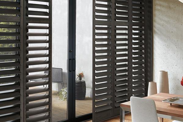 Hunter Douglas