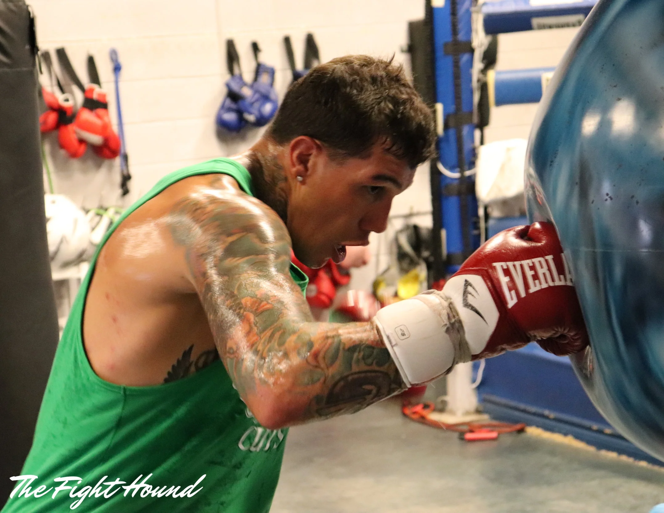 Gabriel Rosado on the Teardrop Bag