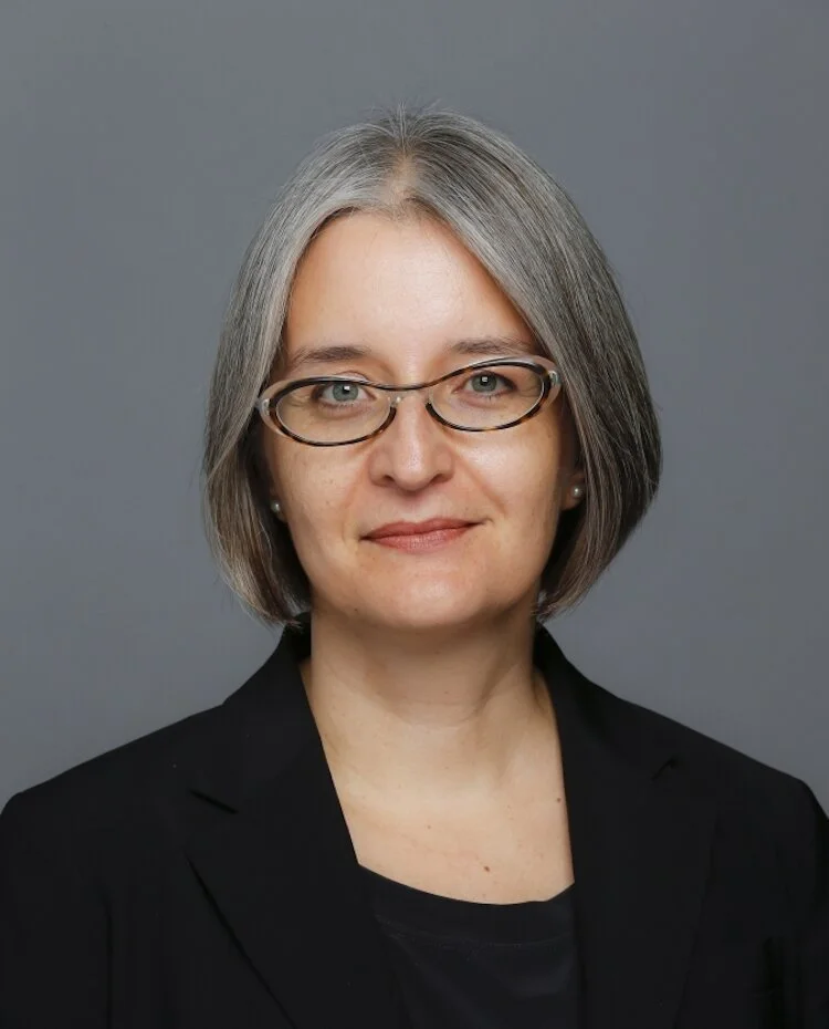 Lisa Austin: Safe Sharing Sites