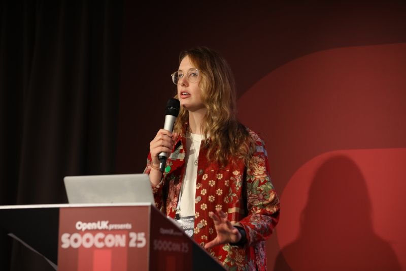 Jennifer Tridgell: Open Source Software and its Transnational Governance