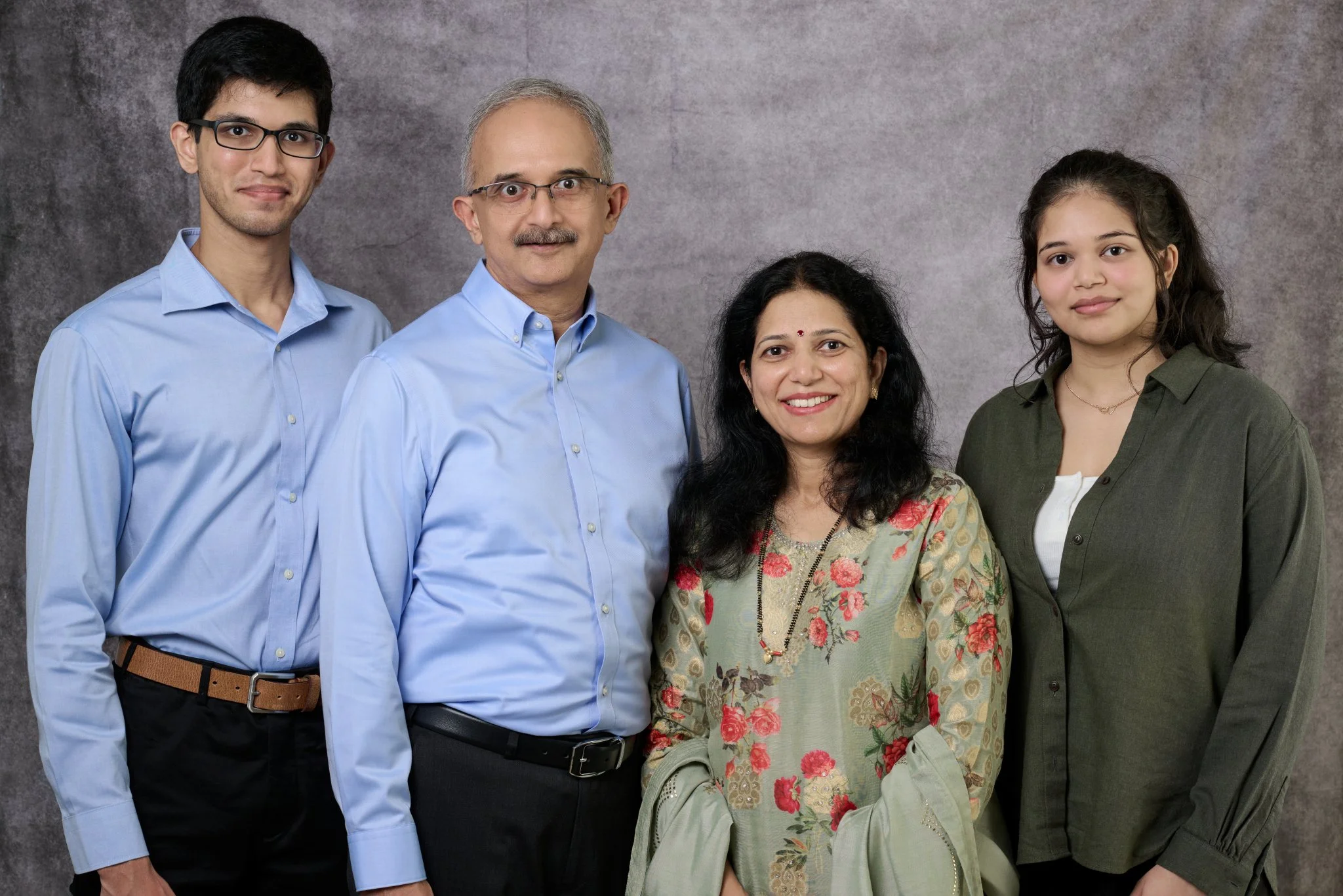 familyportrait_3934.JPG