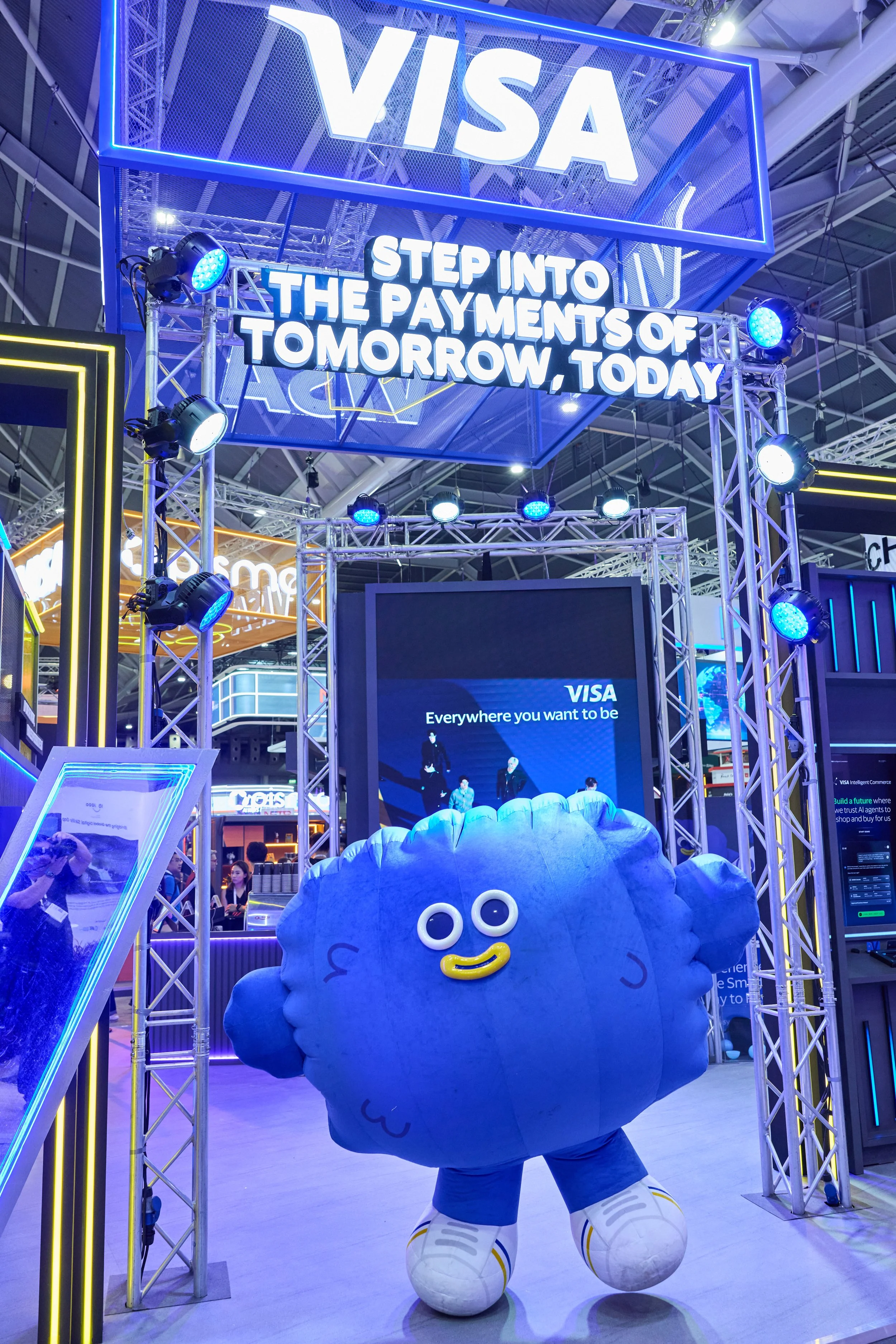 20251112_VisaSFF_Booth 78.jpg