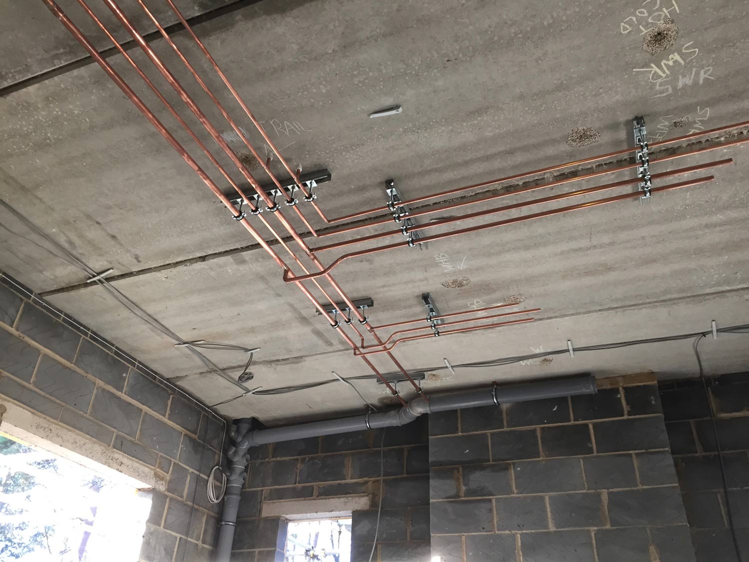 “WE WERE SO PLEASED WITH THE SMART SYSTEM. FINISHING WAS EXEMPLARY WITH ABSOLUTELY NO SNAGGING”