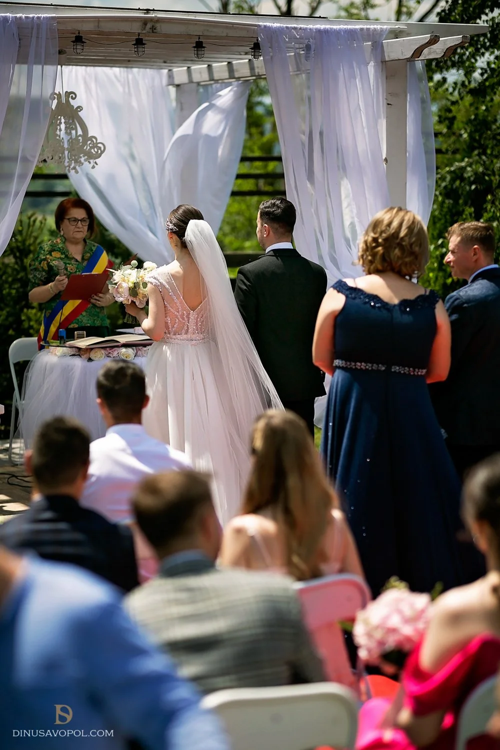 www.dinusavopol.com