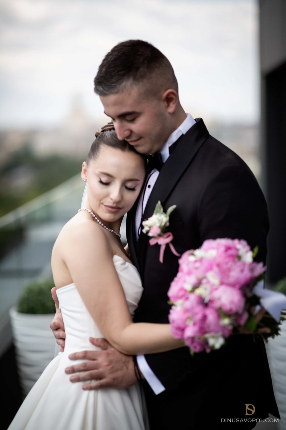 Elena & Gabriel {wedding day} - Bucuresti
