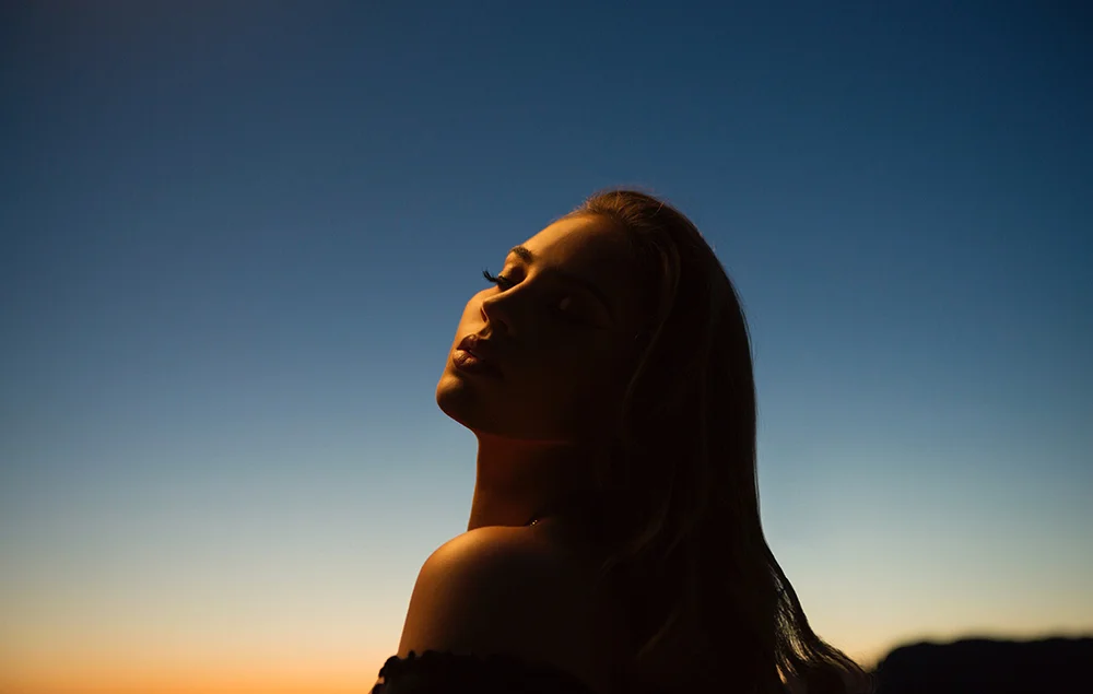 Alina Baraz, Alexandra Gavillet