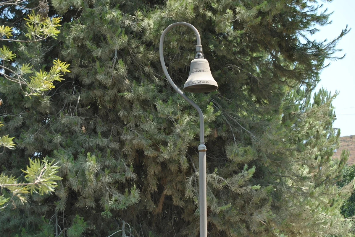 Historical El Camino Real marker.