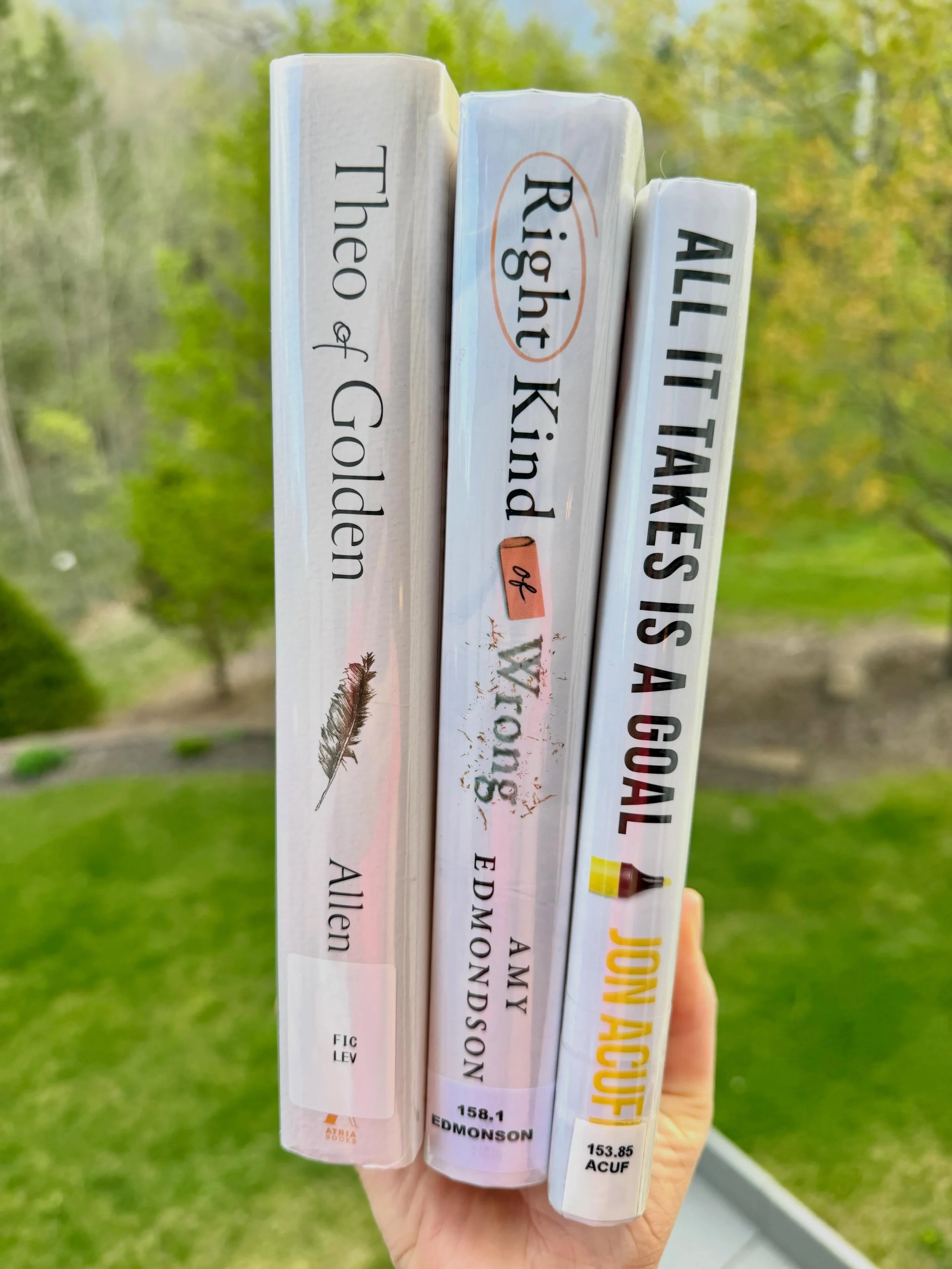 It&rsquo;s Maycember but couldn&rsquo;t resist adding this book stack to my nightstand. It&rsquo;s the bookish version of I&rsquo;m fine. Everything&rsquo;s fine. 🤓📚😂

#livingbythepage