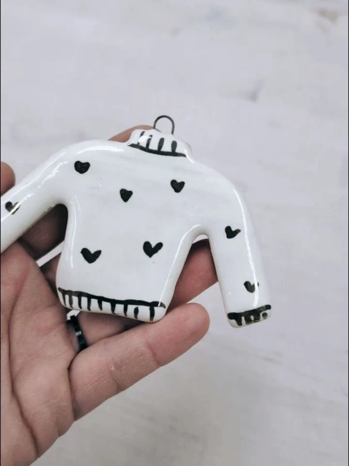 Cozy little handmade ornaments ✨
Get these before Christmas with express shipping!