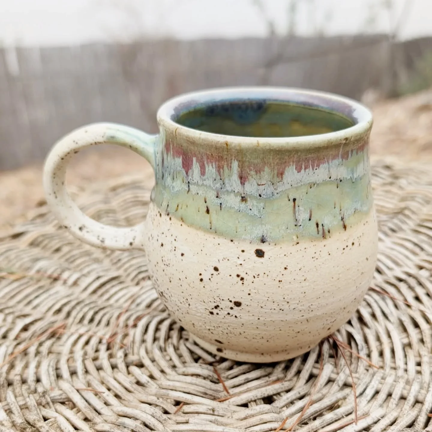 These foggy autumn mornings hit just right 🍂✨

#ceramics 
#PotteryWithPuzo 
#YamaCeramicStudio 
#riverside 
#pottery